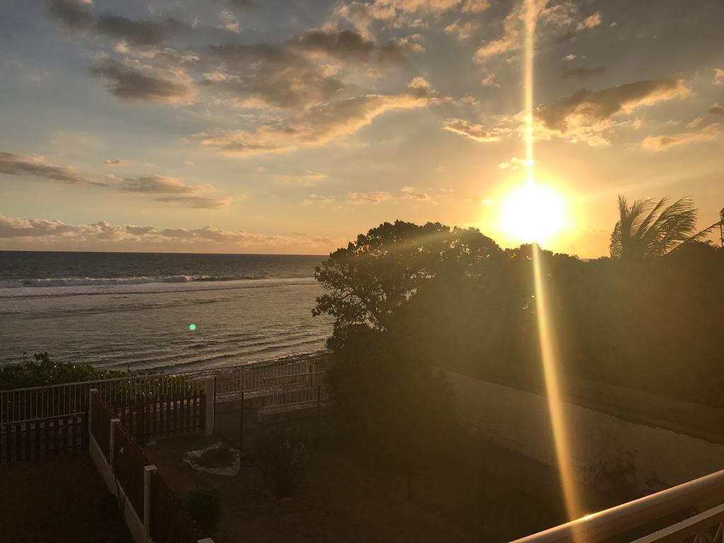Le Petrel Blanc - Appartement Sur La Plage De La Souris Blanche Trois Bassins Esterno foto