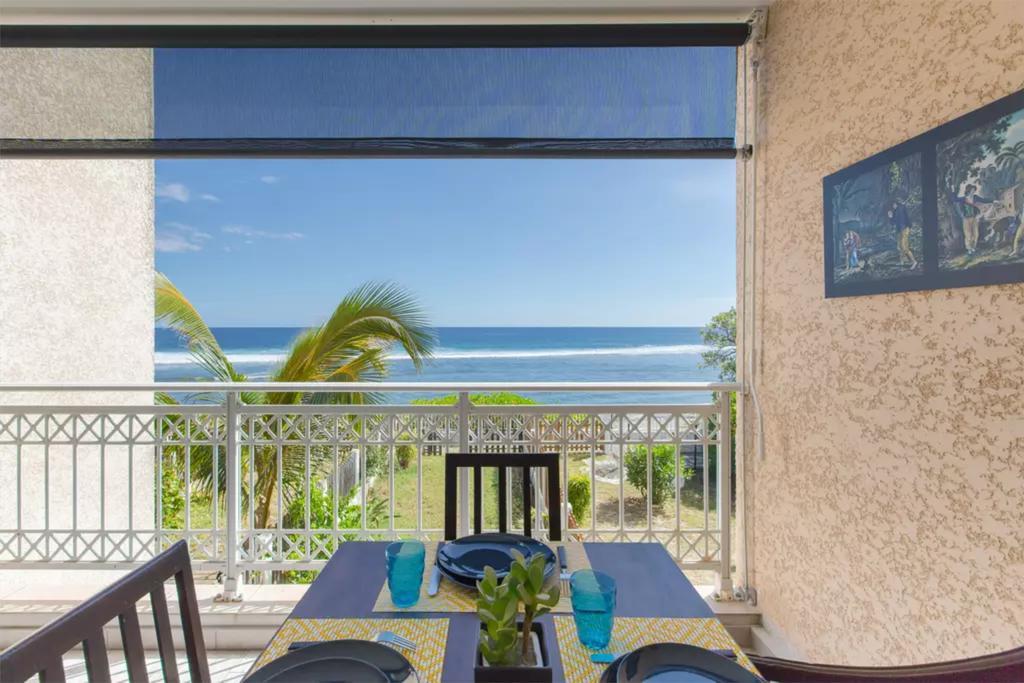 Le Petrel Blanc - Appartement Sur La Plage De La Souris Blanche Trois Bassins Esterno foto